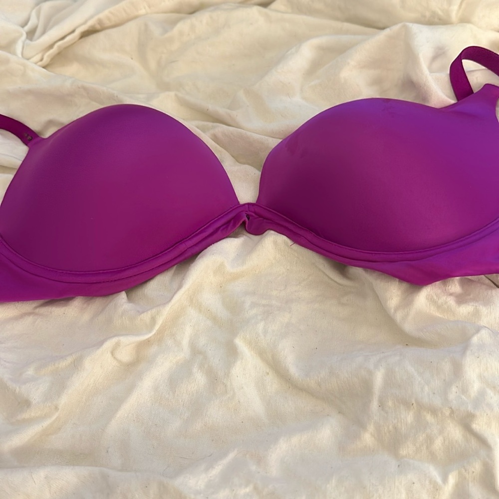 Victoria’s Secret bio fit push-up bra 36C